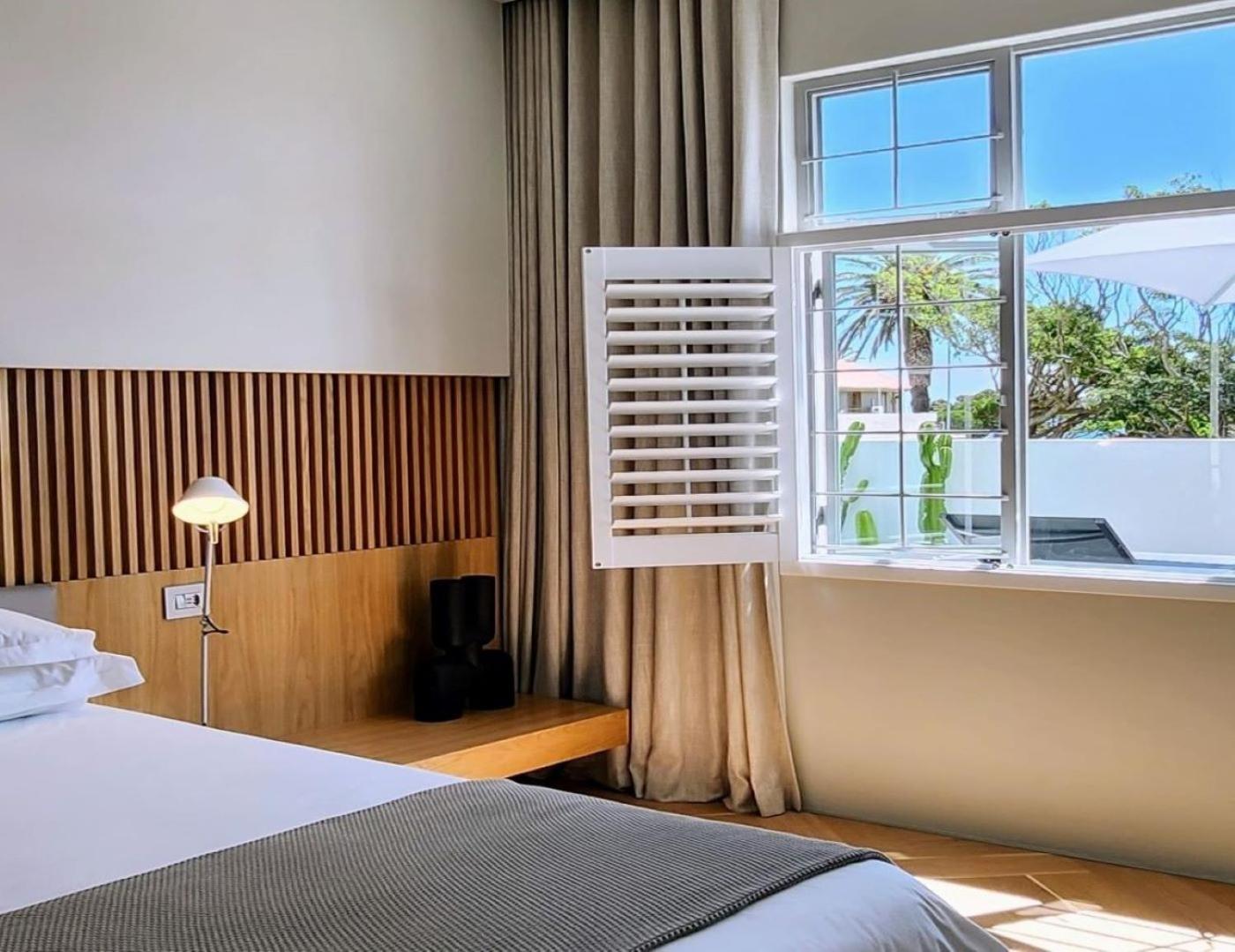 South Beach Camps Bay Boutique Hotel Ciudad del Cabo Exterior foto A wall mounted towel warmer