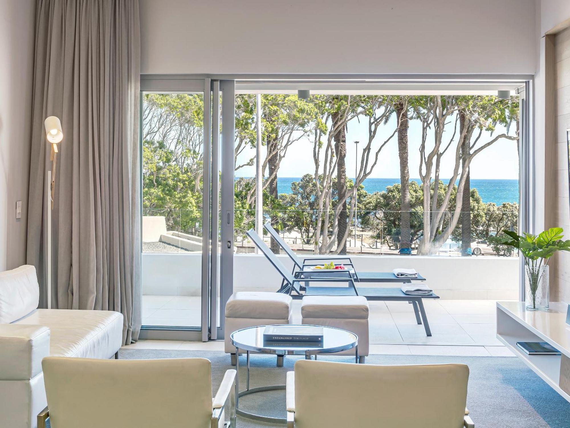South Beach Camps Bay Boutique Hotel Ciudad del Cabo Exterior foto A suite at the hotel
